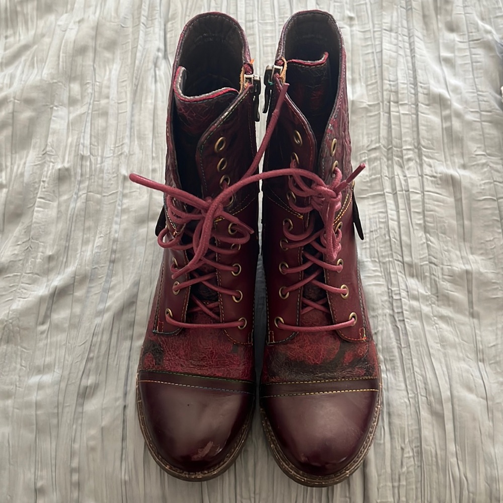 Burgundy Spring Step L’Artiste Boots